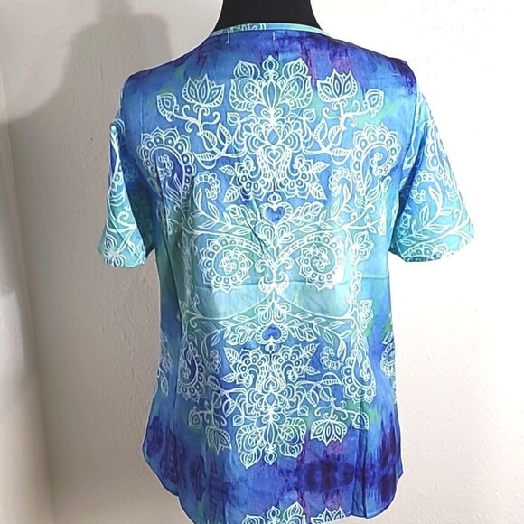 Noracora Pullover Top, Shades of Blue/White, Zipper Neckline, Size Medium, NWY - Picture 5 of 7